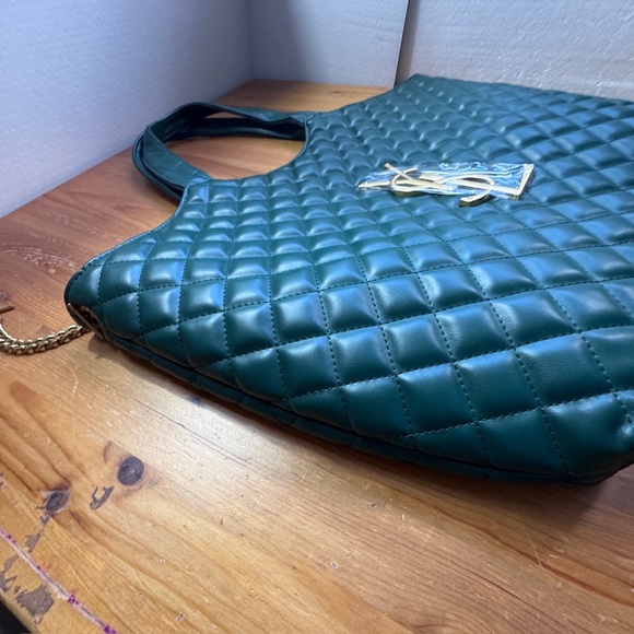 Green quilted big bag with matching pouch nwt - Picture 7 of 11